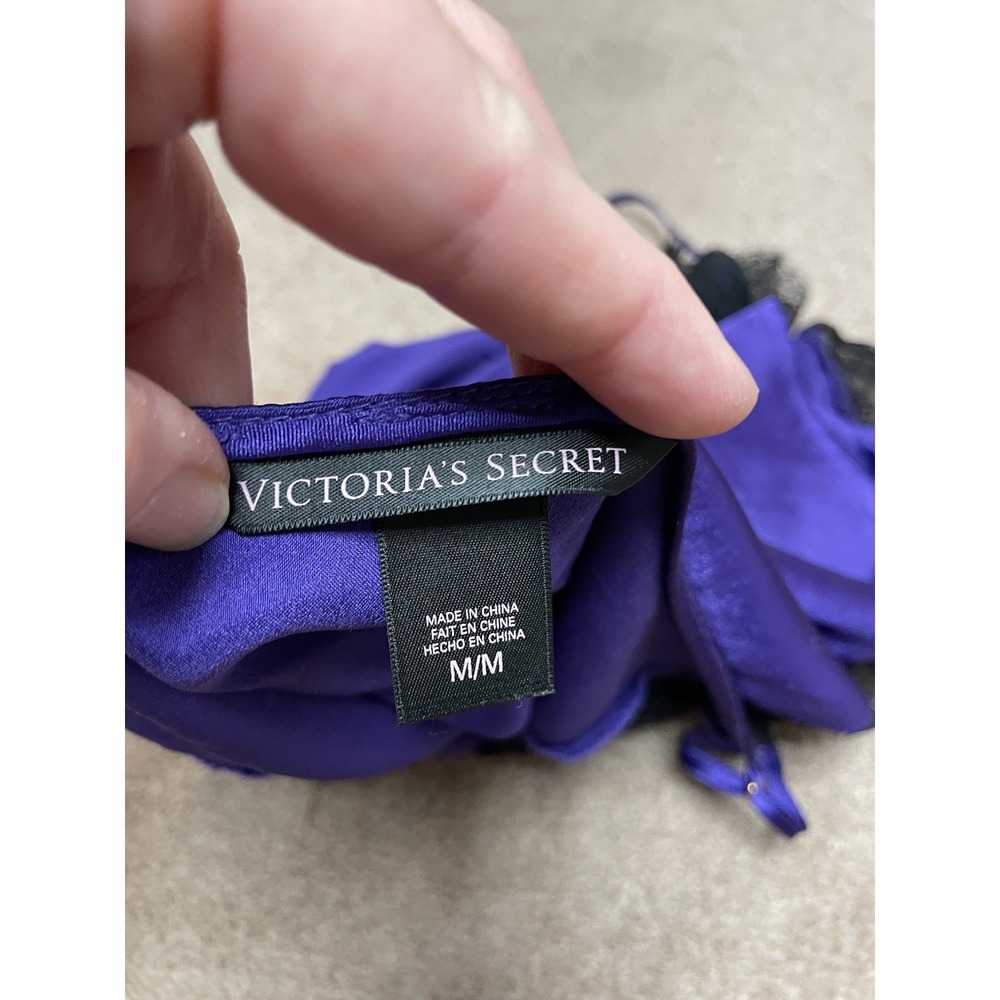 Victoria's Secret lingerie medium Satin Purple Black‎ Lace Camisole 2014 - Picture 6 of 9